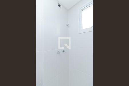 Banheiro da Suíte de apartamento à venda com 3 quartos, 90m² em Cristo Redentor, Porto Alegre