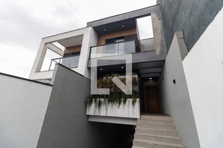 Casa à venda com 200m², 3 quartos e 5 vagasFachada