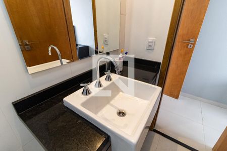 Casa à venda com 200m², 3 quartos e 5 vagasBanheiro da Suíte