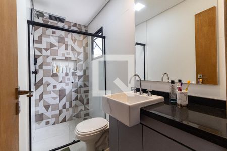 Casa à venda com 200m², 3 quartos e 5 vagasBanheiro da Suíte