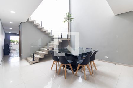 Casa à venda com 200m², 3 quartos e 5 vagasCopa