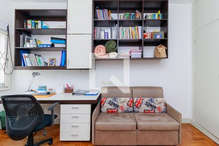 Casa à venda com 150m², 3 quartos e 3 vagas Casa à venda com 150m², 3 quartos e 3 vagasQuarto 2