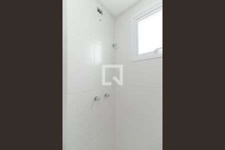 Banheiro da Suíte de apartamento à venda com 3 quartos, 90m² em Cristo Redentor, Porto Alegre