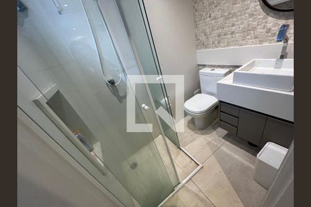 Casa à venda com 200m², 4 quartos e 2 vagasBanheiro da suite 2