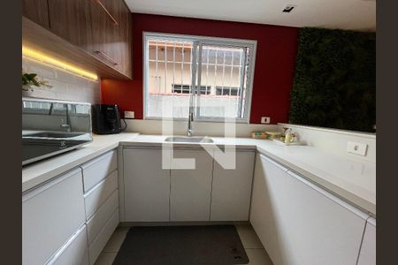 Casa à venda com 200m², 4 quartos e 2 vagasCozinha