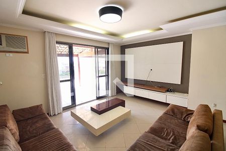 Apartamento para alugar com 280m², 3 quartos e 3 vagasSala