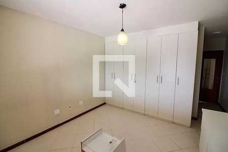 Apartamento para alugar com 280m², 3 quartos e 3 vagasSuite 1