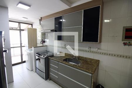 Apartamento para alugar com 280m², 3 quartos e 3 vagasCozinha
