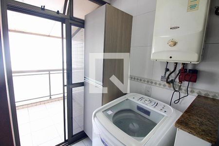 Apartamento para alugar com 280m², 3 quartos e 3 vagasÁrea de Serviço