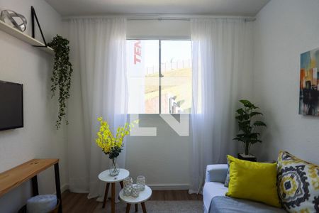 Sala  de apartamento para alugar com 2 quartos, 39m² em Jardim Petropolis, Cotia