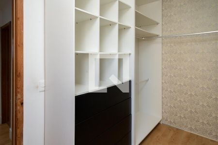 Apartamento para alugar com 78m², 3 quartos e 1 vaga Apartamento para alugar com 78m², 3 quartos e 1 vagaQuarto 1 - Closet