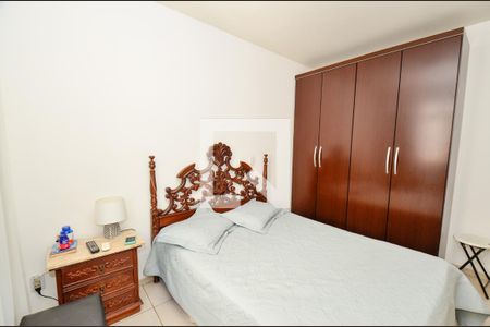 Quarto 2 de apartamento à venda com 3 quartos, 70m² em Ana Lúcia, Belo Horizonte
