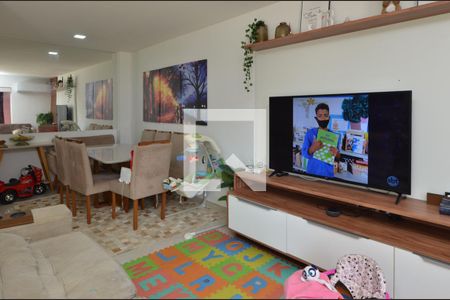 Sala de casa de condomínio à venda com 3 quartos, 110m² em Vargem Grande, Rio de Janeiro