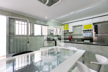 Casa à venda com 154m², 2 quartos e 3 vagasCopa