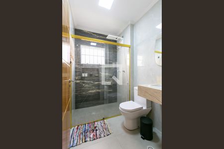 Casa à venda com 154m², 2 quartos e 3 vagasBanheiro 