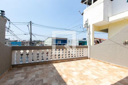Casa à venda com 154m², 2 quartos e 3 vagasVaranda do Quarto 2 