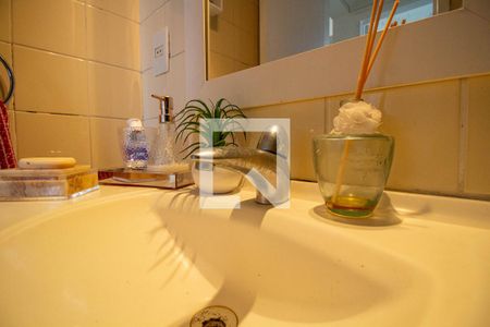 Apartamento para alugar com 60m², 2 quartos e 1 vagaBanheiro Social