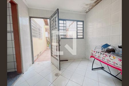 Casa à venda com 150m², 3 quartos e 1 vaga Casa à venda com 150m², 3 quartos e 1 vagaCozinha