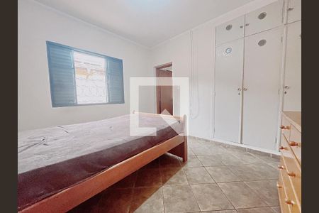 Casa à venda com 150m², 3 quartos e 1 vaga Casa à venda com 150m², 3 quartos e 1 vagaQuarto 3