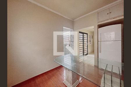 Casa à venda com 150m², 3 quartos e 1 vaga