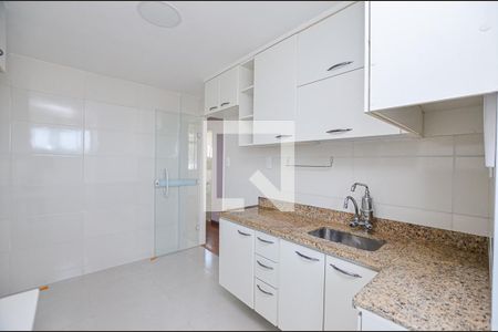 Apartamento para alugar com 80m², 2 quartos e 1 vaga Apartamento para alugar com 80m², 2 quartos e 1 vagaCozinha