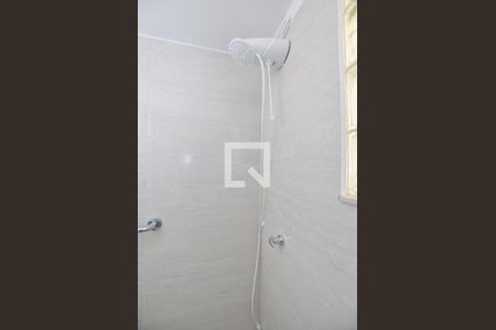 Banheiro de apartamento para alugar com 2 quartos, 80m² em Icaraí, Niterói