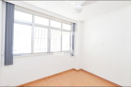 Quarto 2 de apartamento para alugar com 2 quartos, 80m² em Icaraí, Niterói