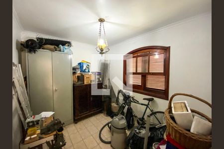 Casa para alugar com 340m², 4 quartos e 4 vagas Casa para alugar com 340m², 4 quartos e 4 vagasQuarto de Serviço