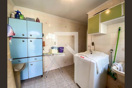 Casa para alugar com 340m², 4 quartos e 4 vagas Casa para alugar com 340m², 4 quartos e 4 vagasÁrea de Serviço