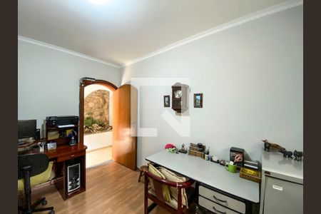 Casa para alugar com 340m², 4 quartos e 4 vagas Casa para alugar com 340m², 4 quartos e 4 vagasEscritório