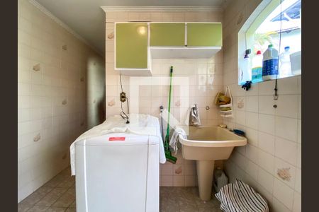 Casa para alugar com 340m², 4 quartos e 4 vagas Casa para alugar com 340m², 4 quartos e 4 vagasÁrea de Serviço