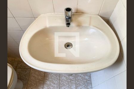 Casa para alugar com 340m², 4 quartos e 4 vagas Casa para alugar com 340m², 4 quartos e 4 vagasBanheiro de serviço