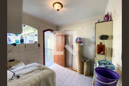 Casa para alugar com 340m², 4 quartos e 4 vagas Casa para alugar com 340m², 4 quartos e 4 vagasÁrea de Serviço