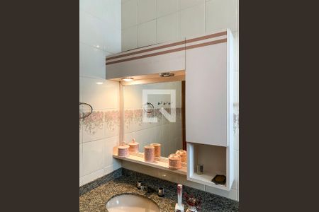 Casa para alugar com 340m², 4 quartos e 4 vagas Casa para alugar com 340m², 4 quartos e 4 vagasBanheiro da Suíte 3