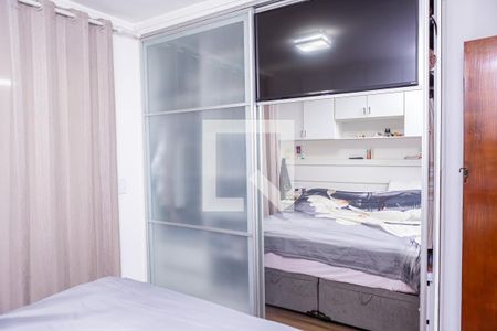 Casa à venda com 100m², 2 quartos e 2 vagasQuarto 2