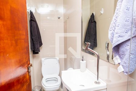 Casa à venda com 100m², 2 quartos e 2 vagasBanheiro 2