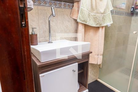 Casa à venda com 100m², 2 quartos e 2 vagasBanheiro