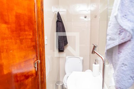 Casa à venda com 100m², 2 quartos e 2 vagasBanheiro 2