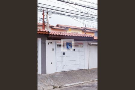 Casa à venda com 100m², 2 quartos e 2 vagasFachada