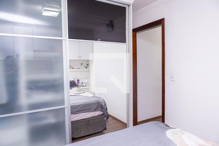 Casa à venda com 100m², 2 quartos e 2 vagasQuarto 2