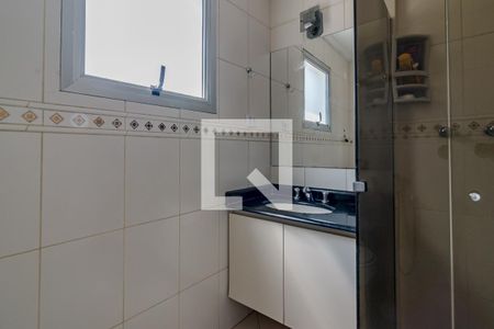 Banheiro da suíte de apartamento para alugar com 3 quartos, 110m² em Paraíso, São Paulo