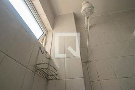 Banheiro de kitnet/studio para alugar com 1 quarto, 35m² em Bela Vista, São Paulo