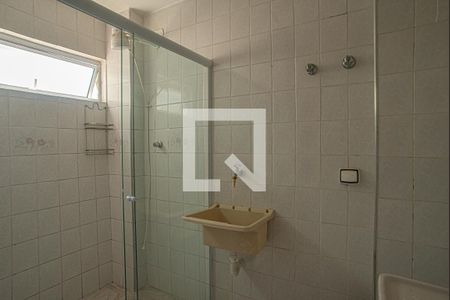 Banheiro de kitnet/studio para alugar com 1 quarto, 35m² em Bela Vista, São Paulo