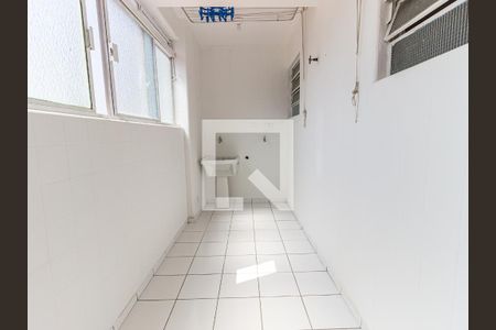 Apartamento à venda com 126m², 3 quartos e 1 vagaÁrea de Serviço