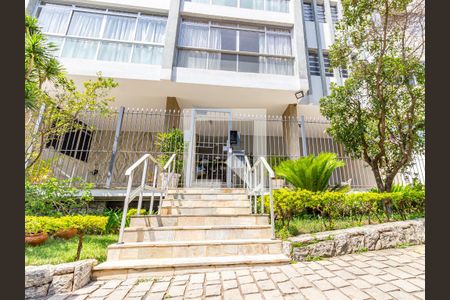 Apartamento à venda com 126m², 3 quartos e 1 vagaFachada