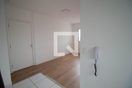 Cozinha de apartamento para alugar com 2 quartos, 43m² em Vila Gustavo, São Paulo