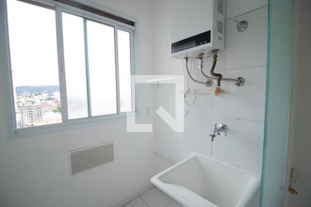 Área de serviço de apartamento para alugar com 2 quartos, 43m² em Vila Gustavo, São Paulo