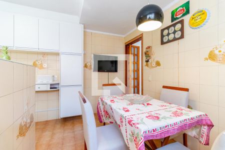 Casa para alugar com 186m², 3 quartos e 2 vagasCozinha