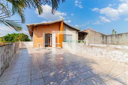 Casa para alugar com 186m², 3 quartos e 2 vagasQuarto 3 - Suíte 2 - Varanda