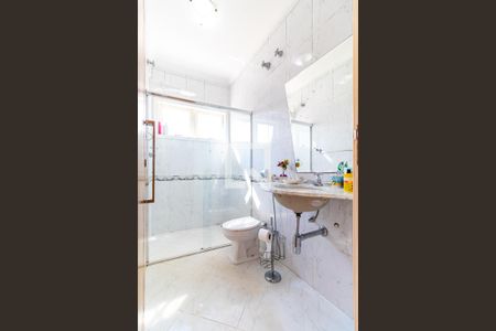 Casa para alugar com 186m², 3 quartos e 2 vagasBanheiro da Suíte 2